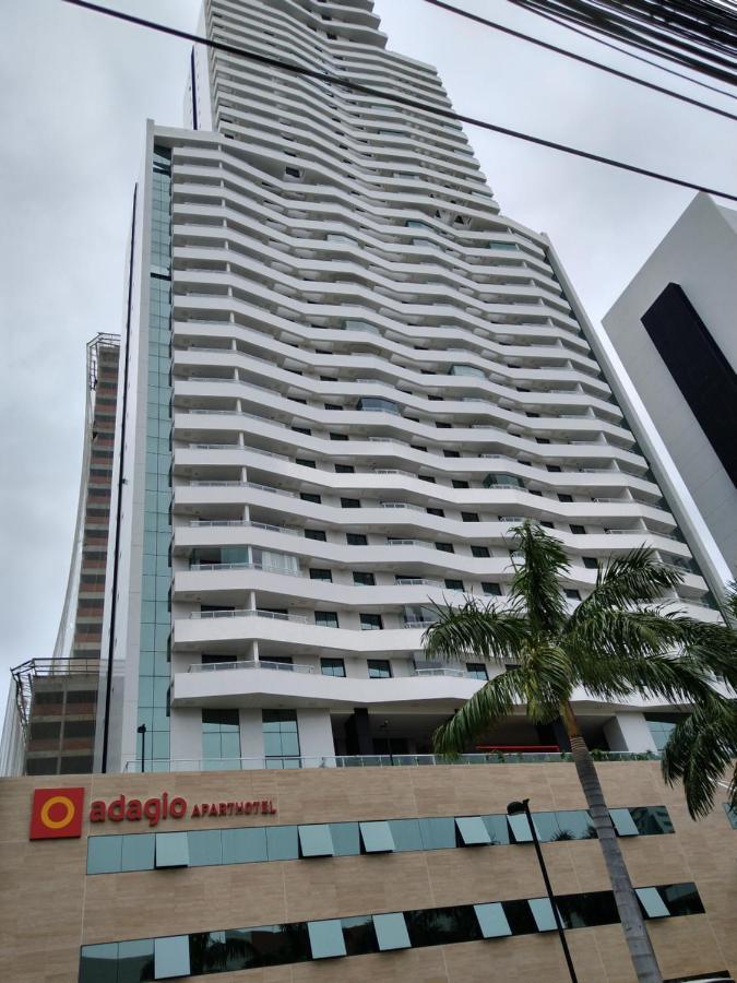 Aparthotel Condomínio Mondial Salvador de Bahía Exterior foto